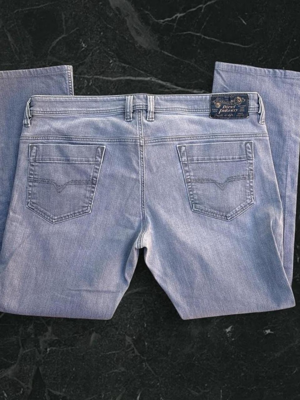 Diesel Men's Pale Blue Straight-Leg Jeans